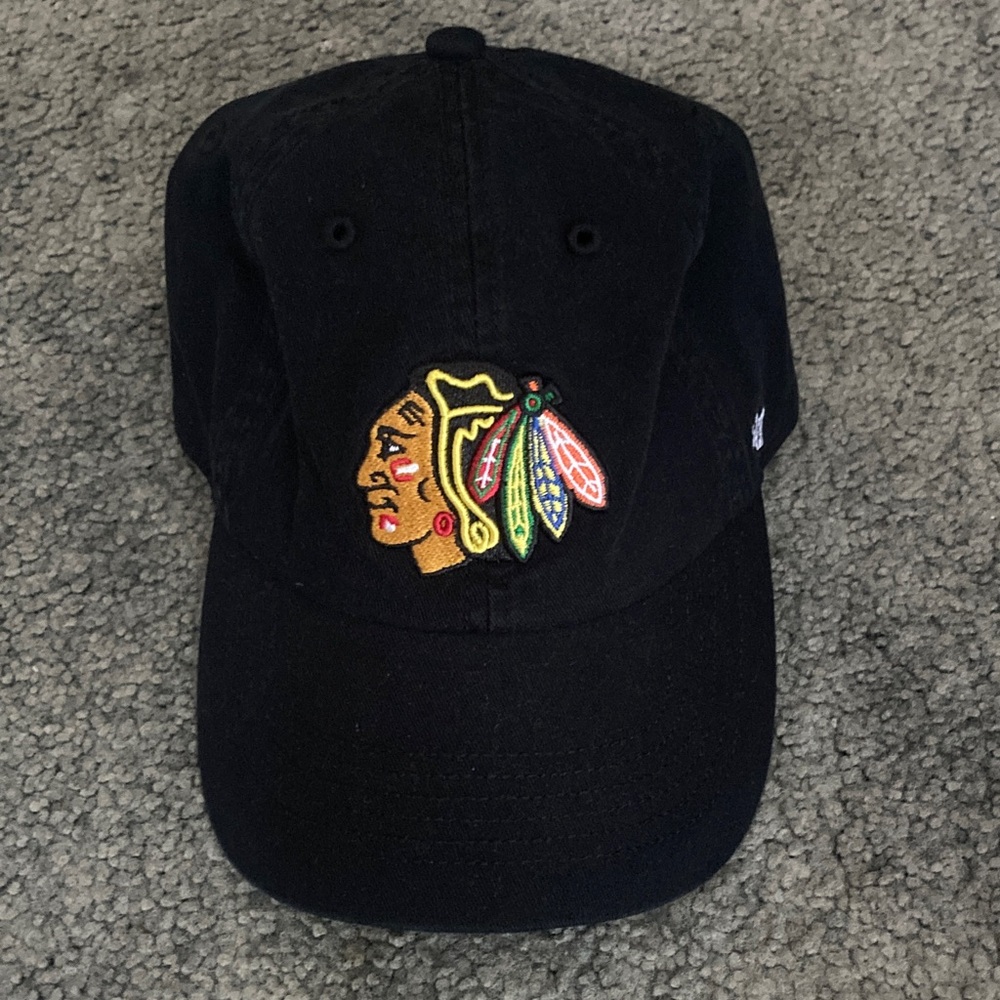 47 Franchise Chicago Blackhawks Black Baseball Hat